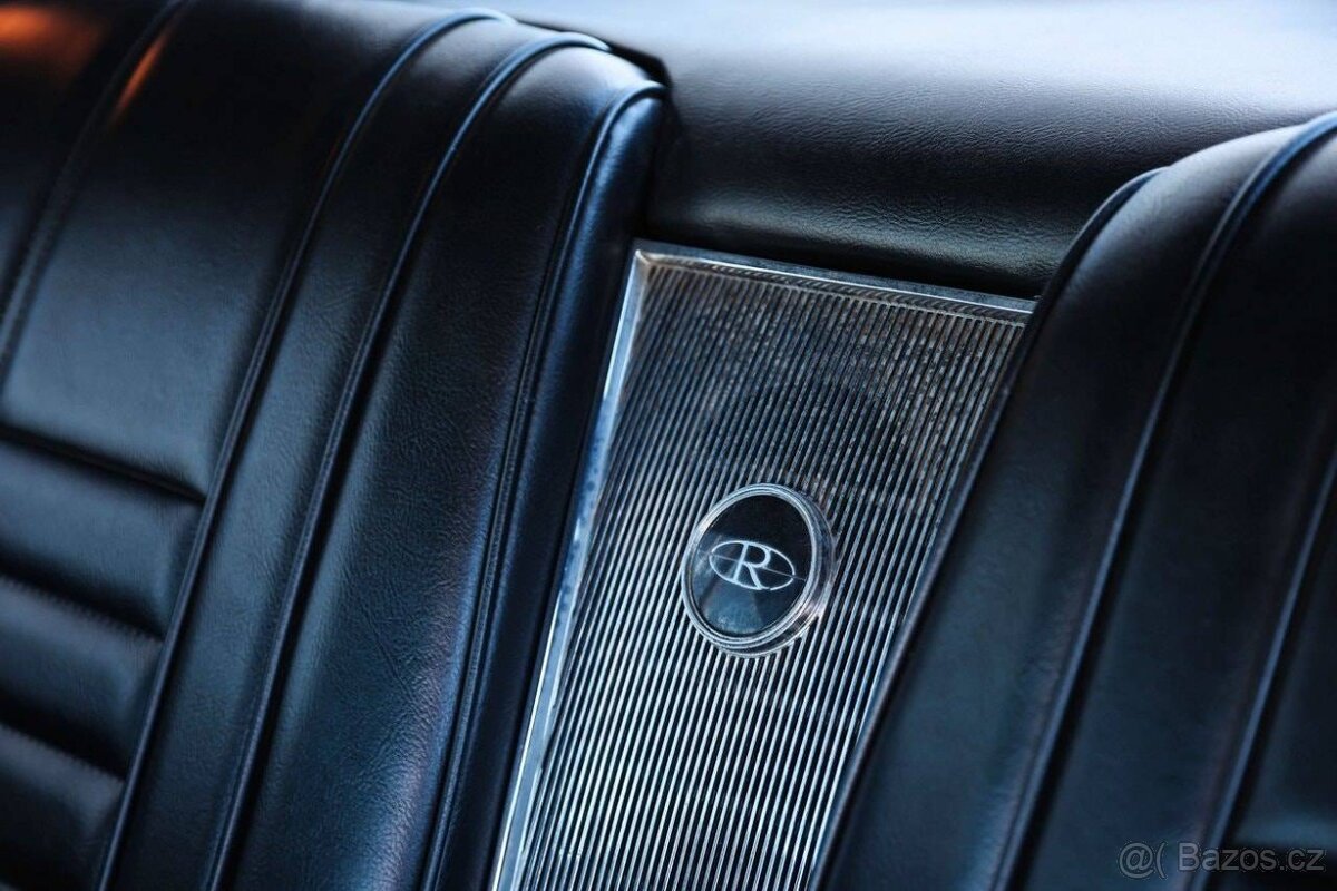 Buick Riviera z roku 1965 Pro Touring - 16