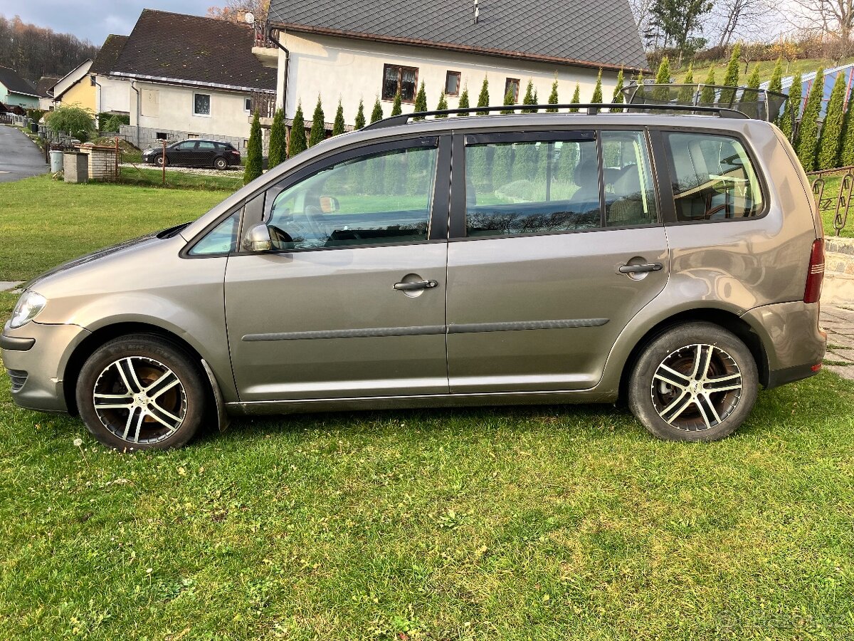 VW Touran 1.9tdi - 16