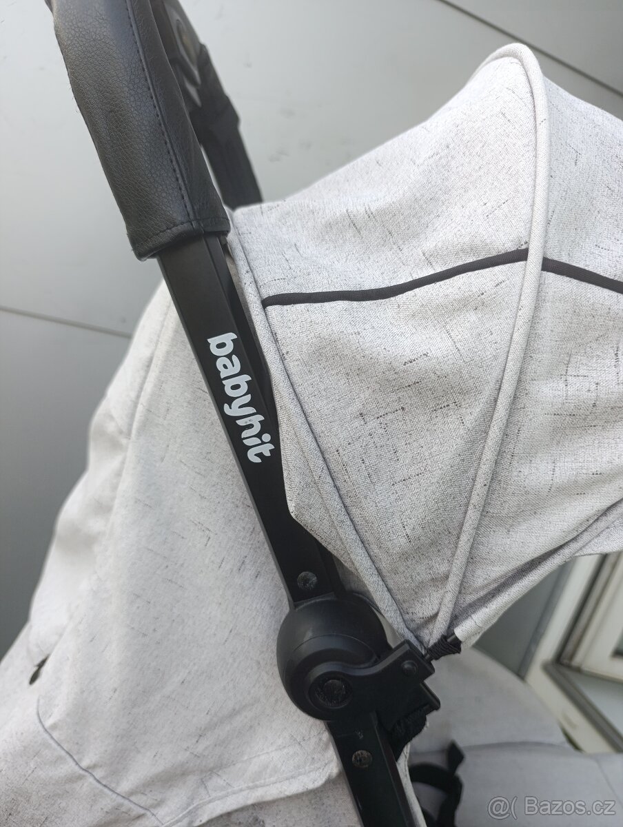 Kočárek Amber - 16