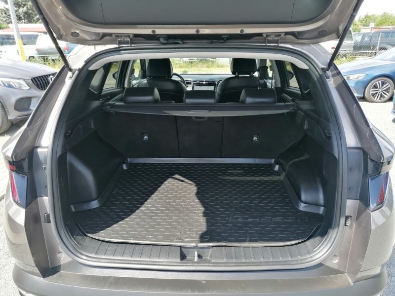 Hyundai Tucson 1.6 CRDi 100kW 48V Feel - 16