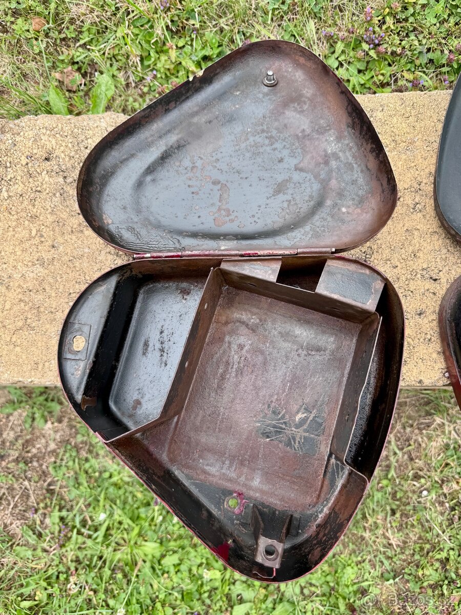 Jawa 250 350 perak, Ogar 350 - kastlíky - 16