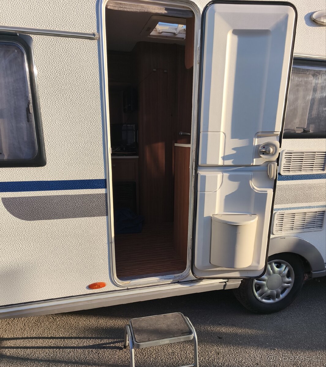 Adria Altea 472 LU, r.v. 2012, moover, předstan - 16