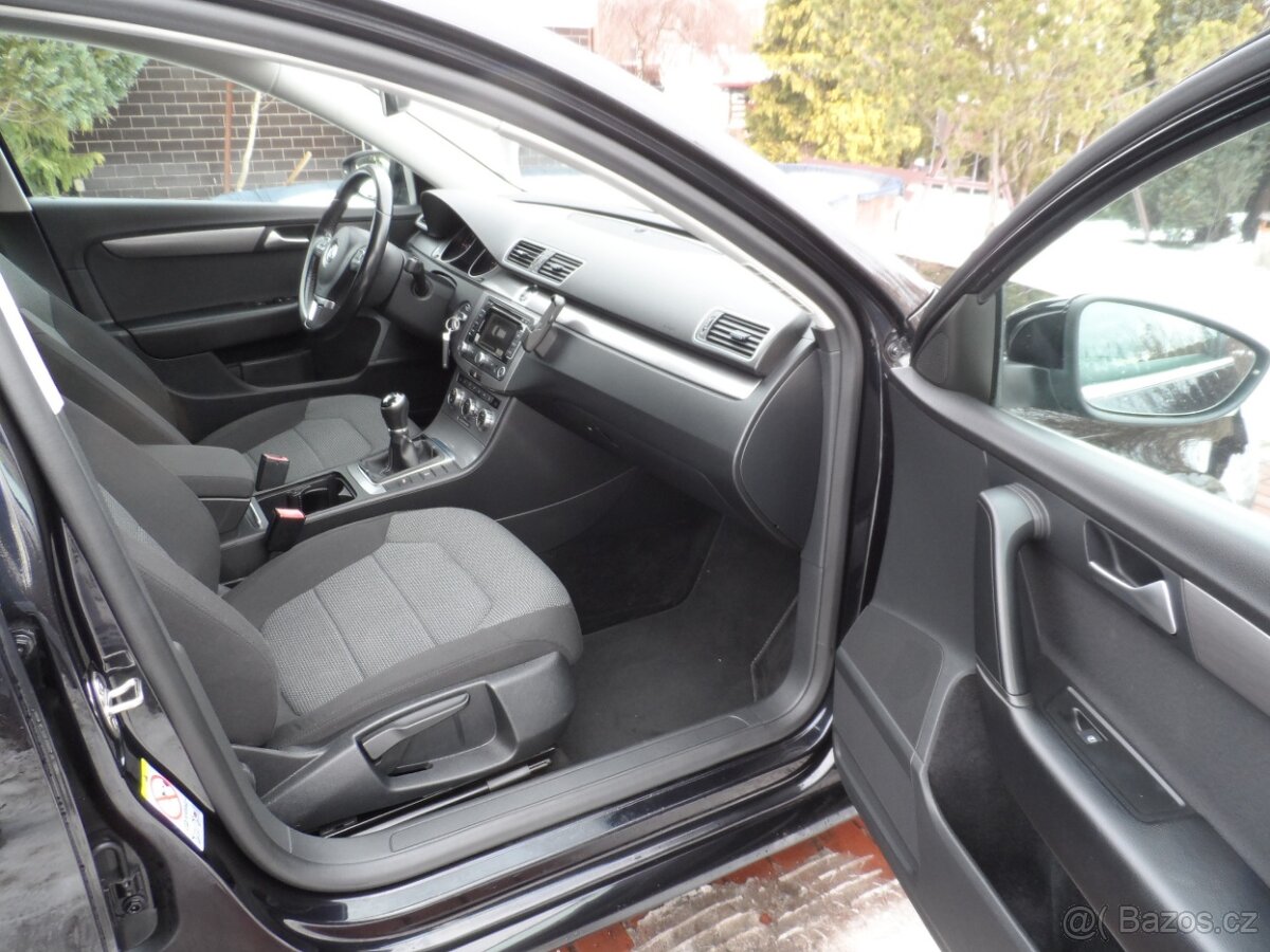 VW Passat B7 2.0 TDI 130 KW,Xenon,Navi.R.V.07/2014 - 16