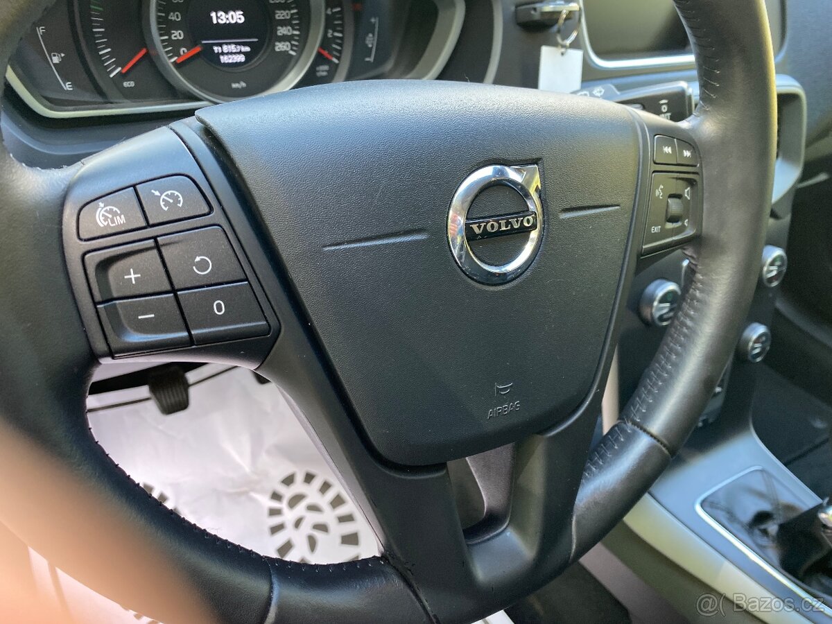 Volvo V40 Cross Country 2,0 D 88kW - 16