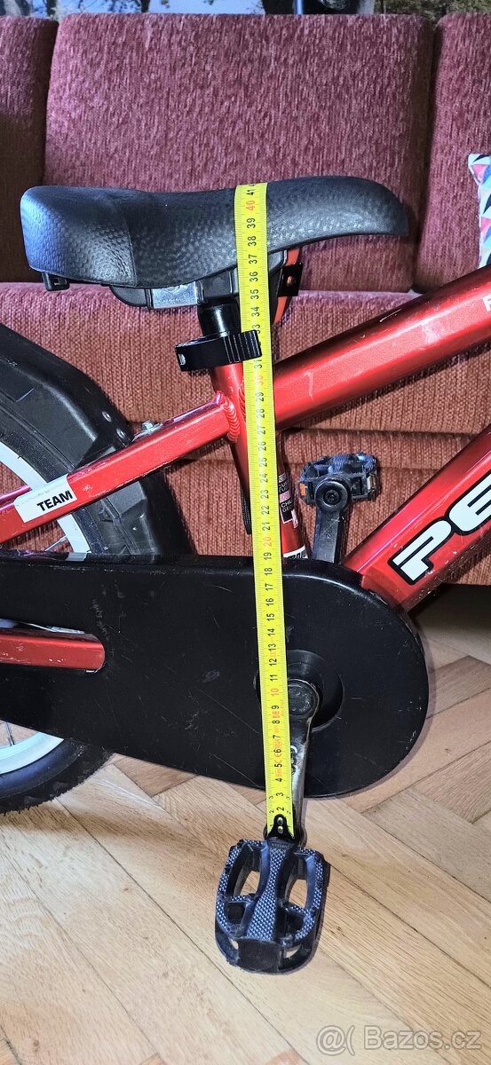 Dĕtské kolo 16, PELL'S - 16