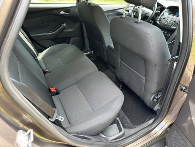 na prodej Ford Focus 1.0Ecoboost 74kw Business - 16