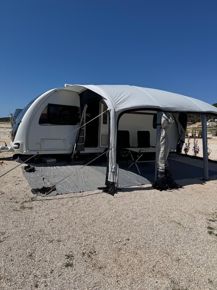 Swift Conqueror 650 - 16