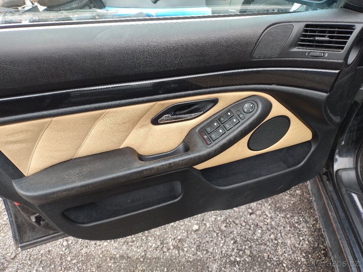 BMW E39 525i 2001 141kW - TOP VYBAVA, DILY - 16