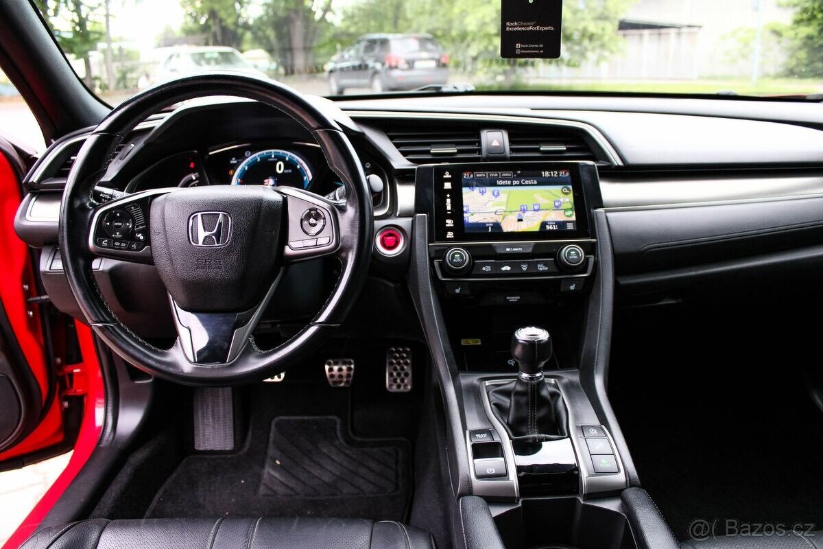 Honda Civic 1.0 DOHC VTEC Turbo Elegance - 16