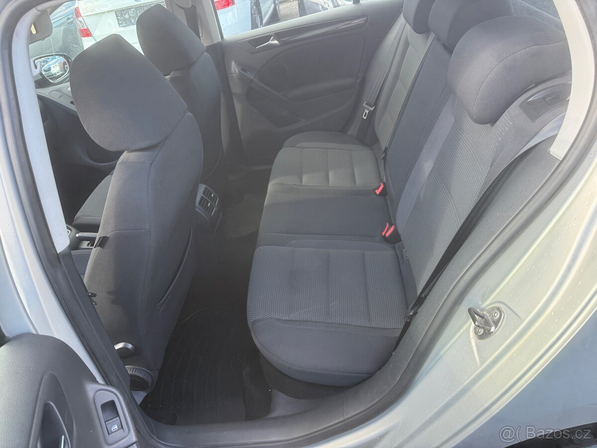 Volkswagen Golf 6 hatchback 2.0 TDI, Nová STK - 16