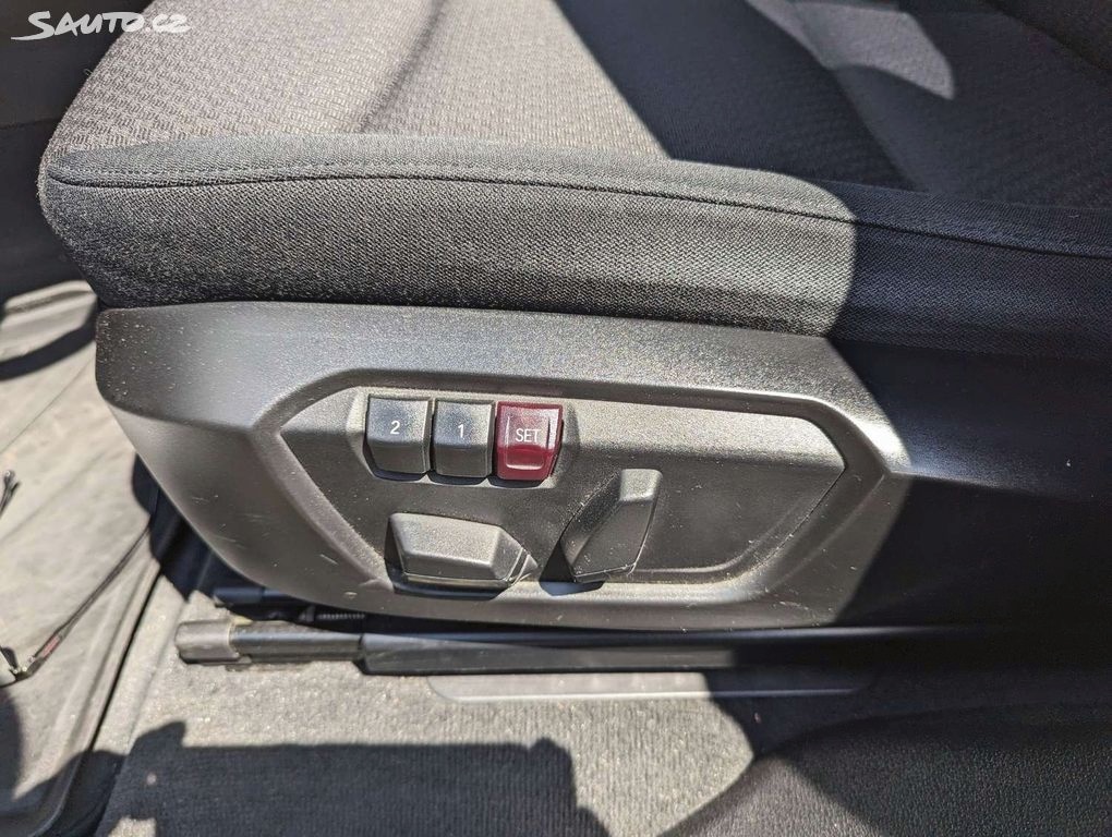 X3, 133tis.km, původ ČR, Webasto - 16