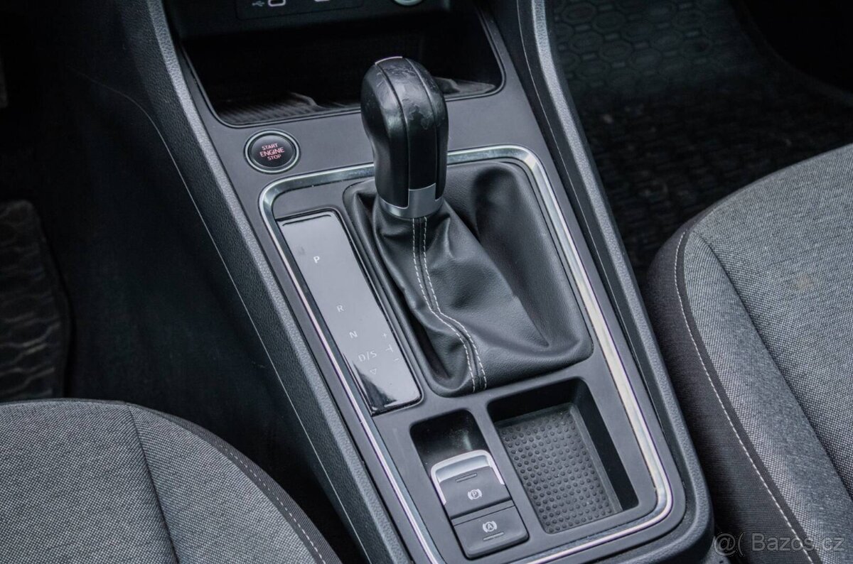 Seat Ateca 2.0 TDI 150 Xperience Family DSG / NELAKOVANÉ - 16