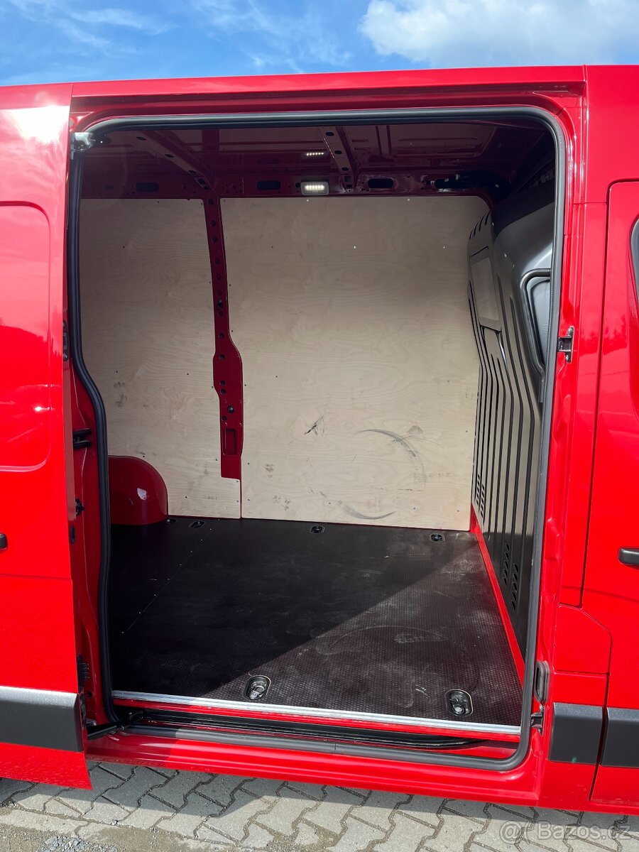 PŘEDVÁDĚCÍ NISSAN INTERSTAR L2H2 2.3DCi 110kW,R23,KLIMA,TOP - 16