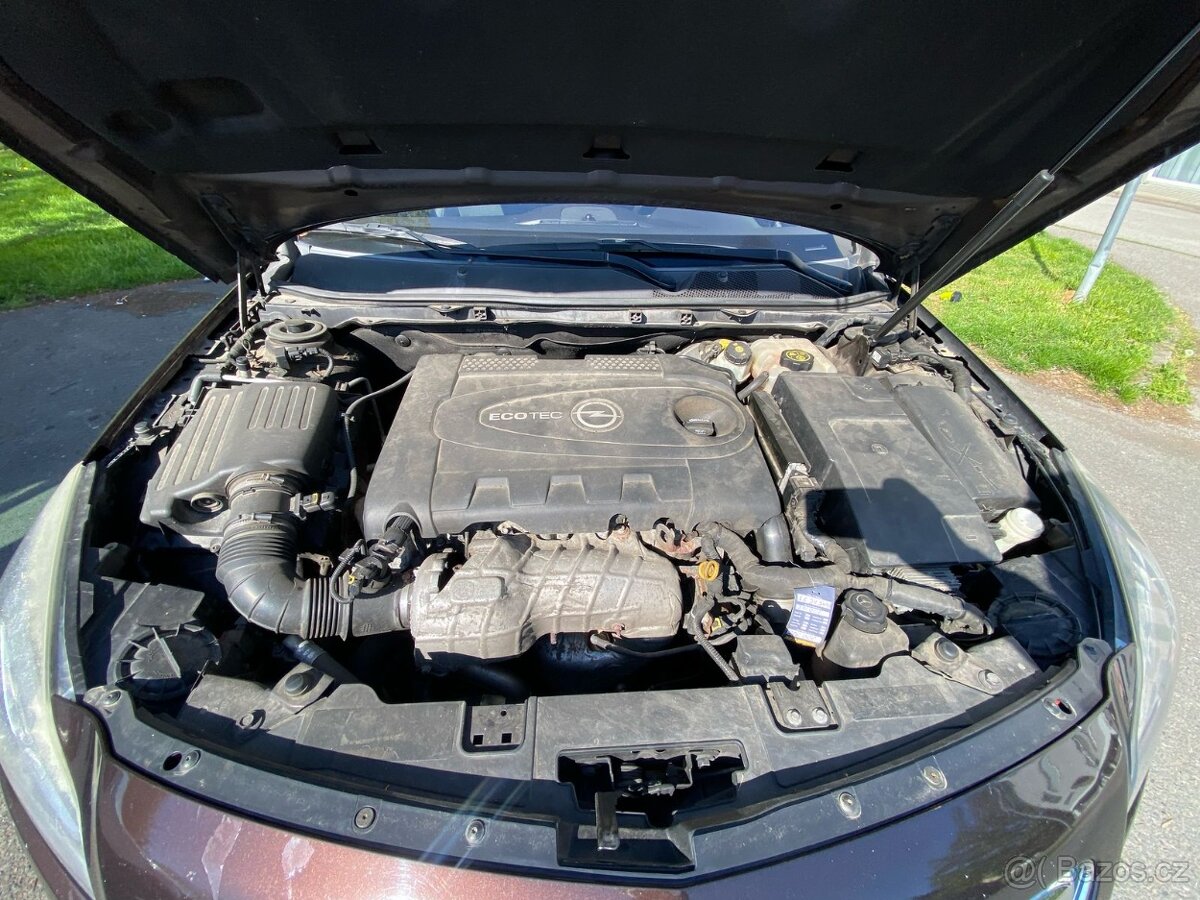 Prodáme Opel Insignia 2.0cdti, 4x4 Combi, Automat: - 16