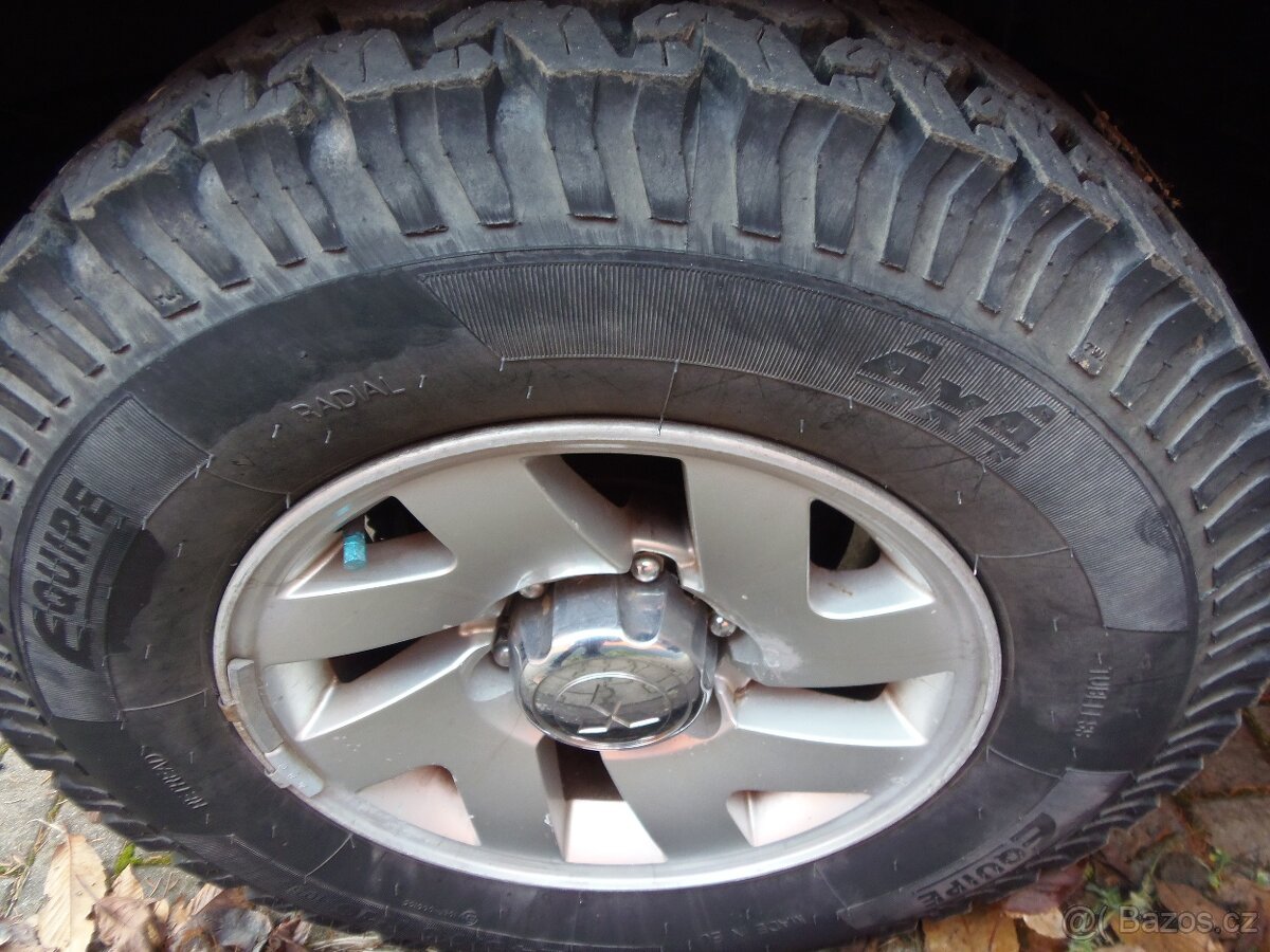 Mitsubishi Pajero Sport 2.5 TD 4x4 tažné 2.8t ČR původ - 16