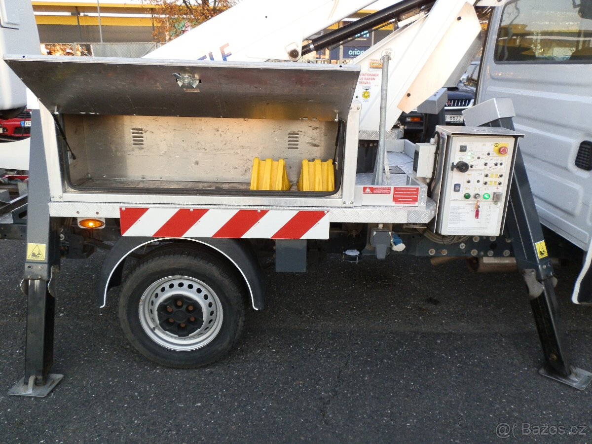 Iveco Daily 35S14 plošina - do 3,5t - naj.45 000km - 16