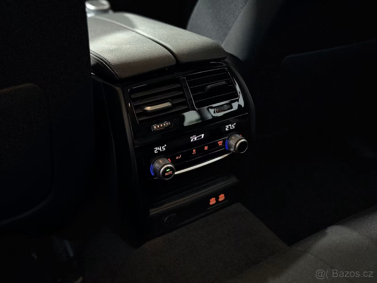 BMW 530e xDrive kombi - navi,LED,temp,vyh.sed.park.s,292 PS - 16