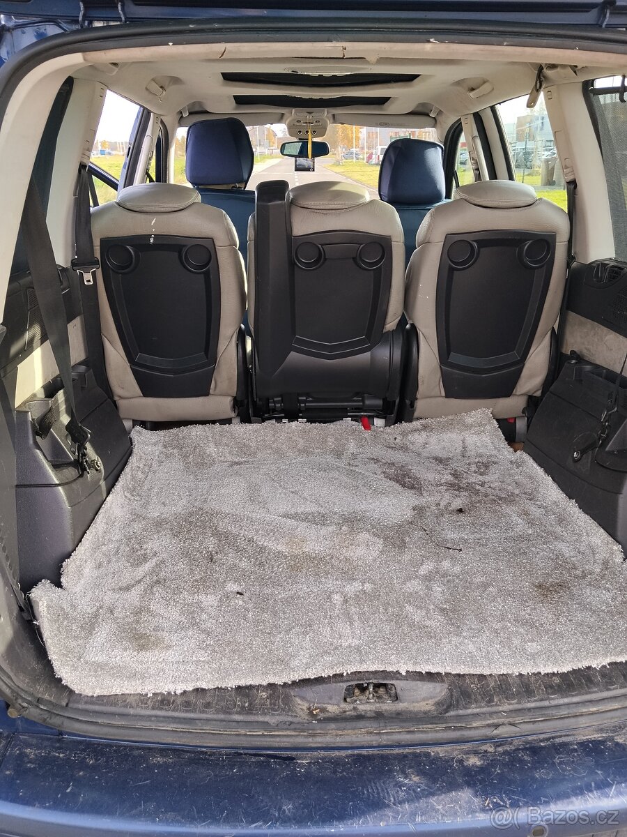 Peugeot 807 2.2 HDI, 94 kW - 16