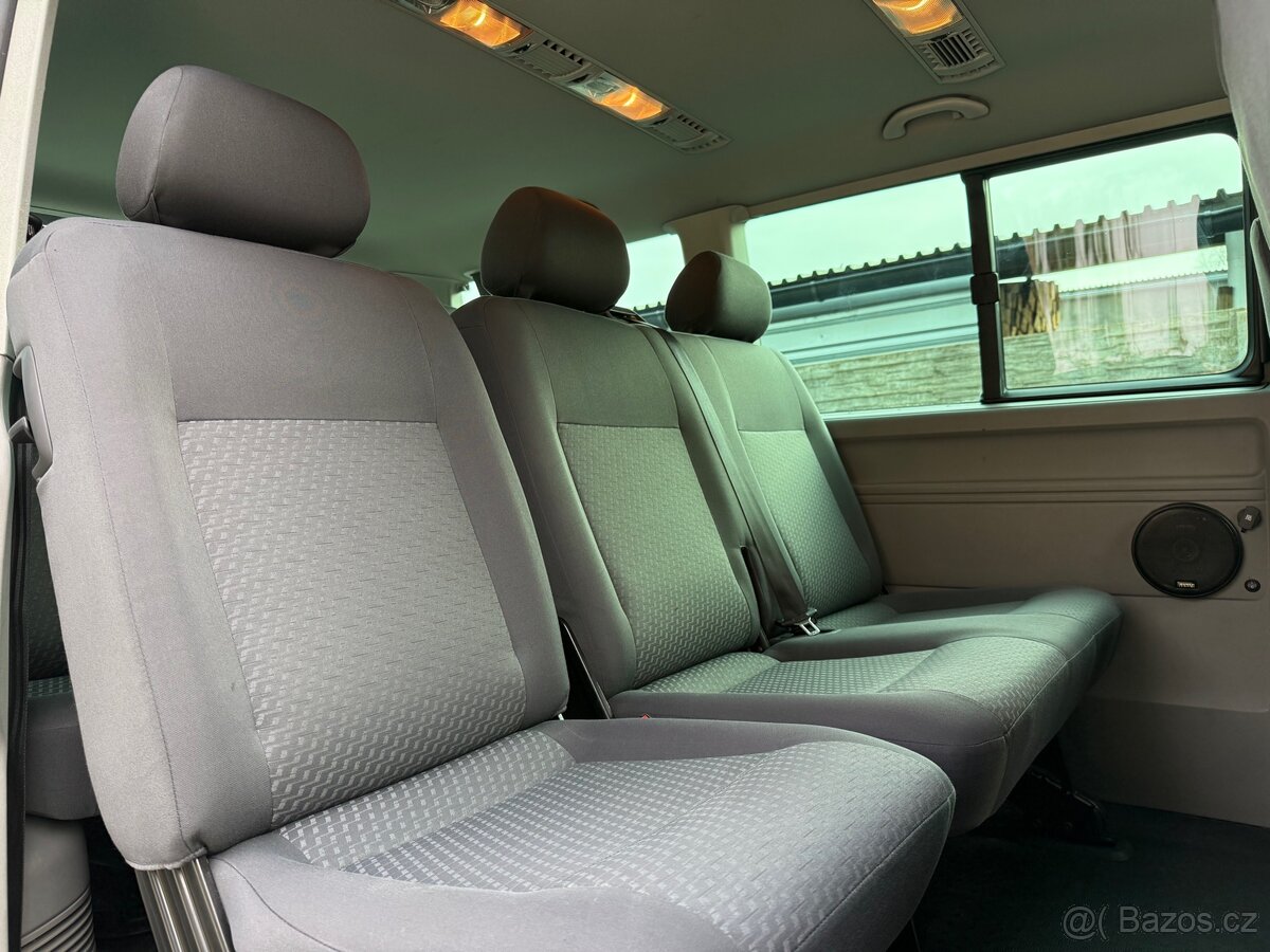 VOLKSWAGEN CARAVELLE T5 GP 2,0 TDI 103 kW - 16