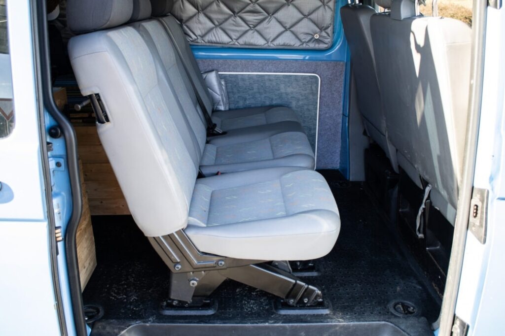 Volkswagen Transporter 1.9 TDI, 75kW (2009) - 16