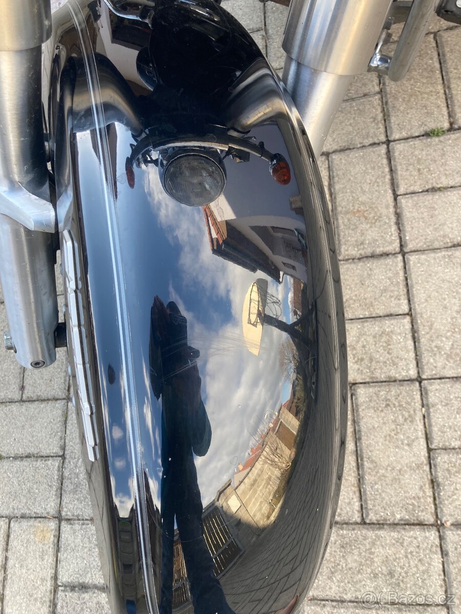 Yamaha XVS 650 DragStar Classic - 16