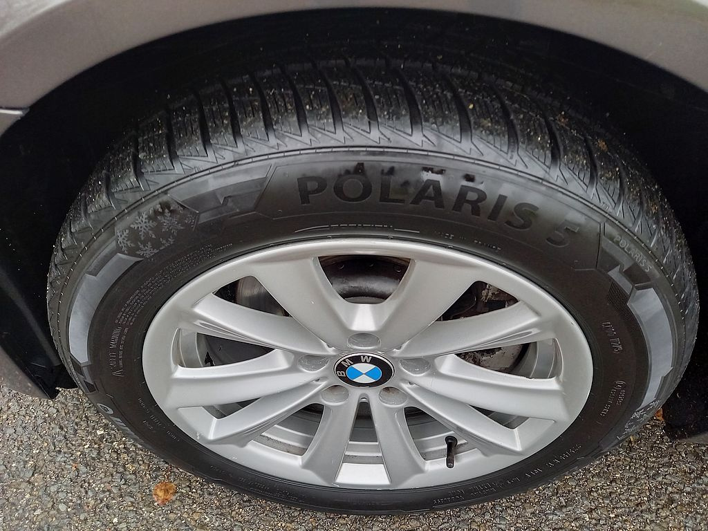 BMW 520D-135kW-digiklima+alu+kůže - 16