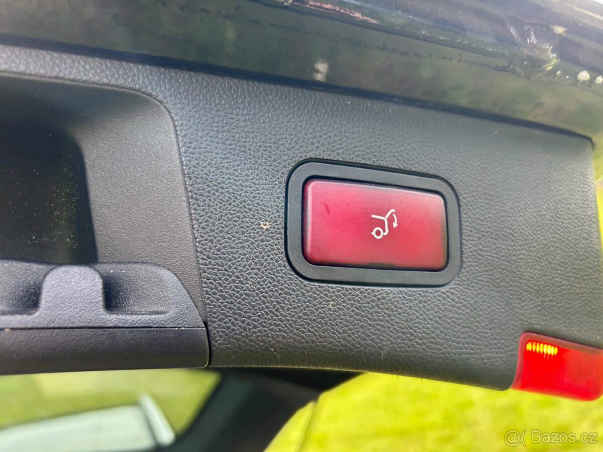 Mercedes-Benz W212 E350 4MATIC CDI 170 kW - Bourané - 16