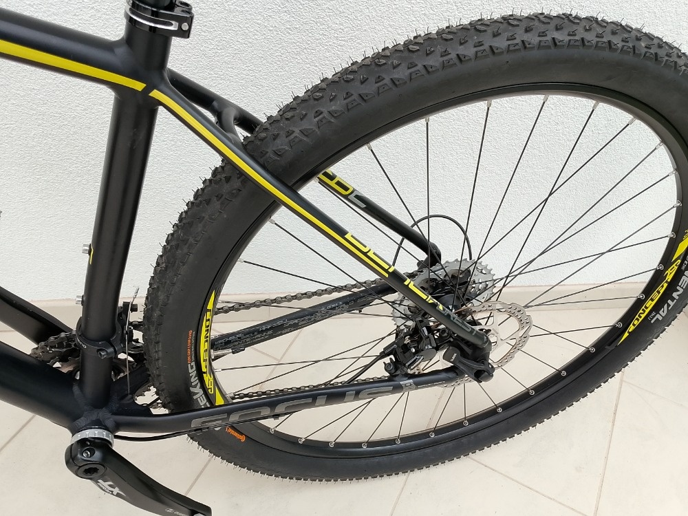 XC MTB 29" FOCUS (Germany) - FOX Evolution,Shimano XT-vel.L - 16