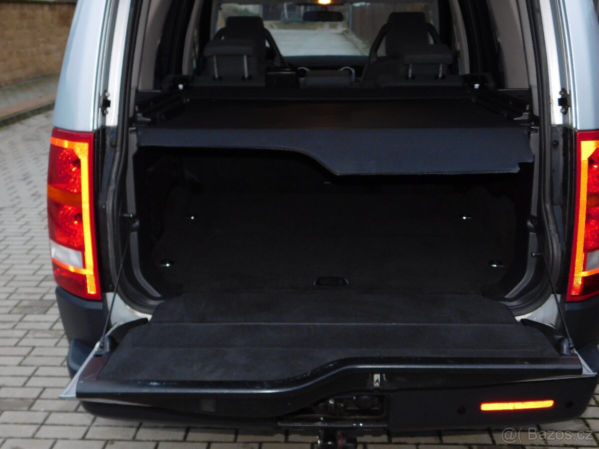 Land Rover Discavery 3 2,7 TDV6, NA PRUŽINÁCH,,,TAŽNÝ - 16