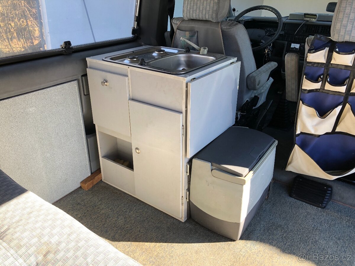 VOLKSWAGEN T4 REIMO - 16