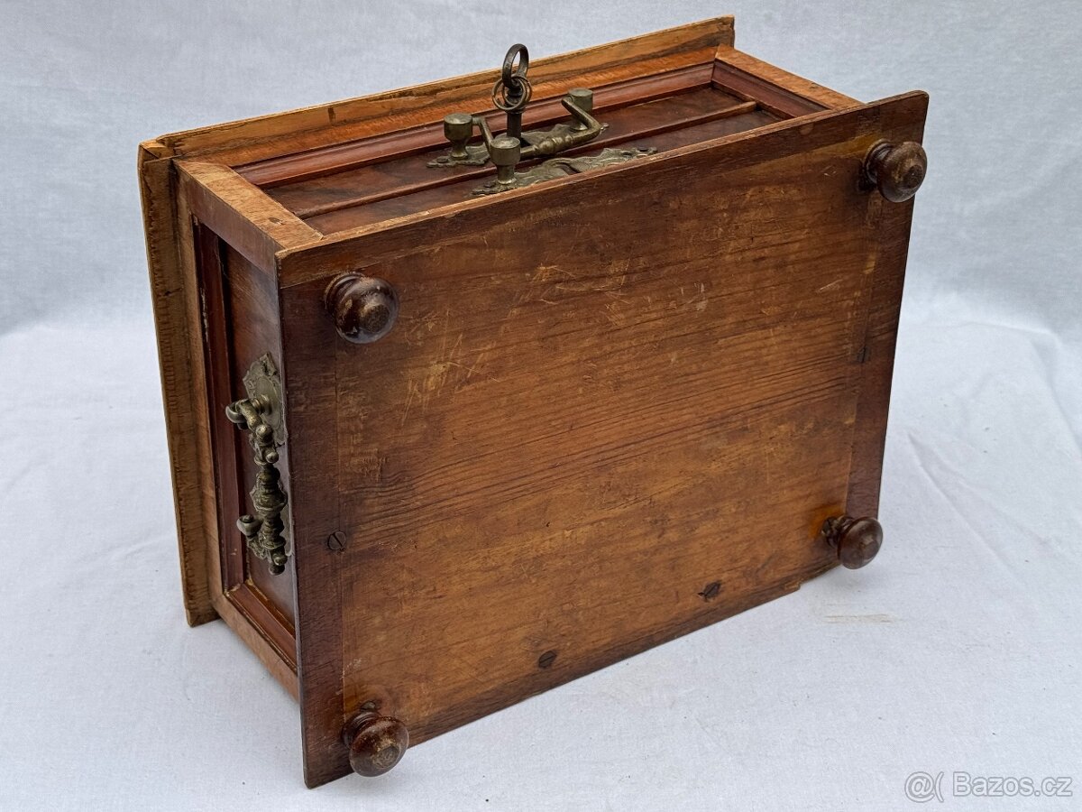 Krásná velice stará šperkovnice Empír - 16