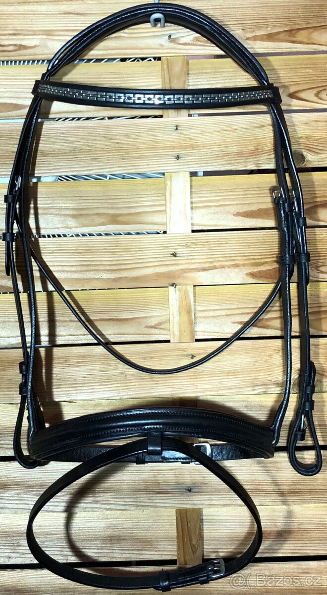 Čelenka na koně MIX černá KOMPLET SADA - 16