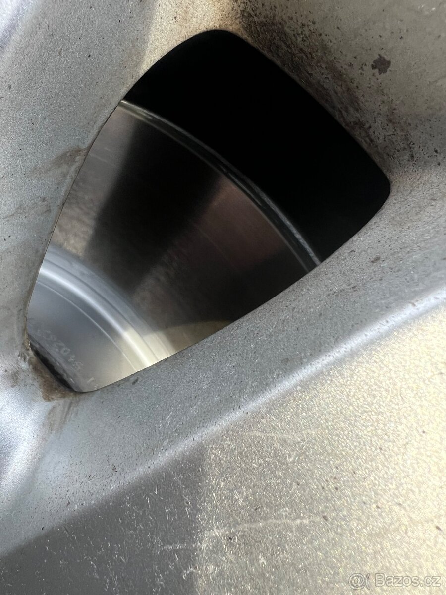 Mercedes Benz V220 2.2d 120kw 2017 - 16