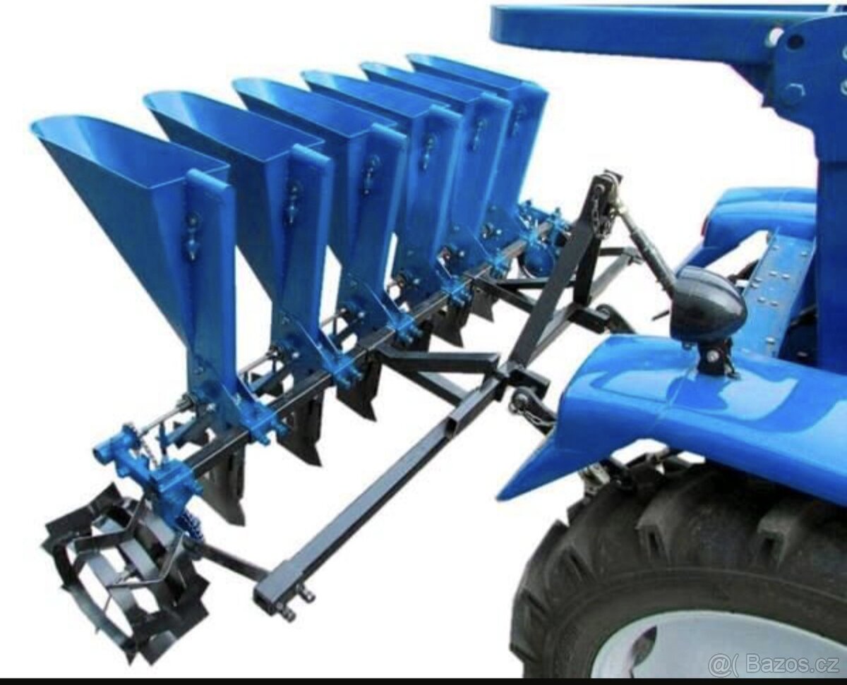 6řadý secí stroj na cibuli a česnek pro malý traktor - 16