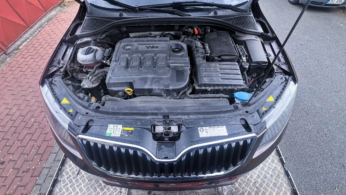 Vůz na náhradní díly Škoda Octavia 3 kombi 2014 CKFC PFL LF8 - 16