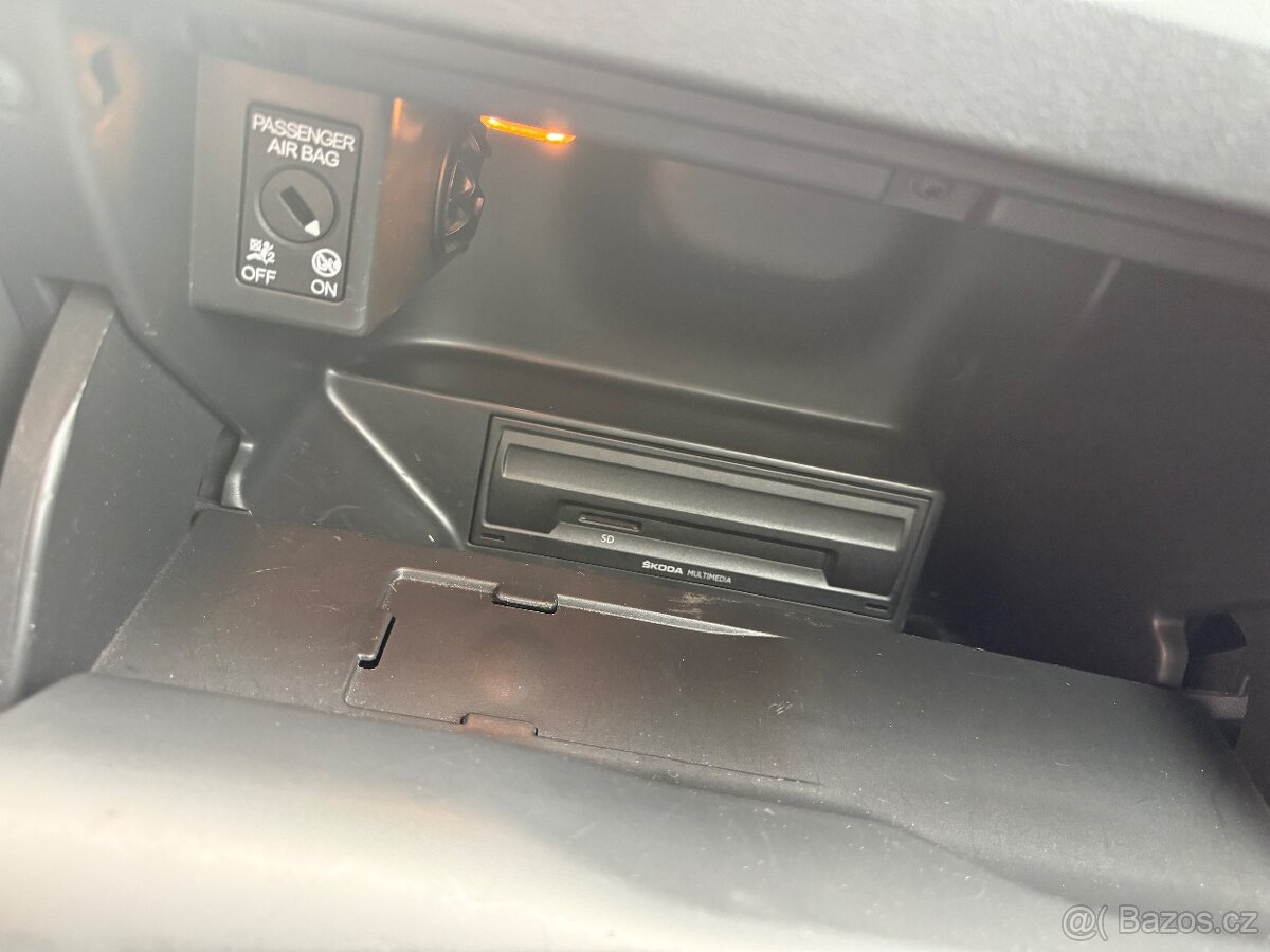 Škoda Rapid 1.6TDi Rok. 2017 - 16