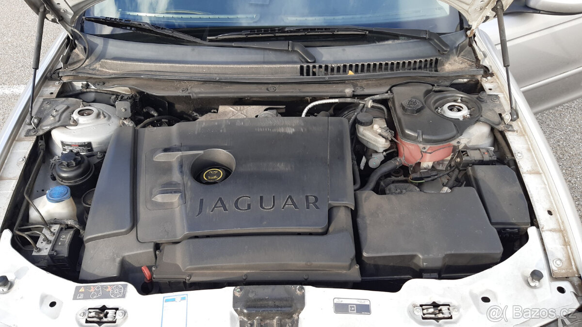 JAGUAR X-TYPE 2.0 kombi manuál - 152 000 km - 16