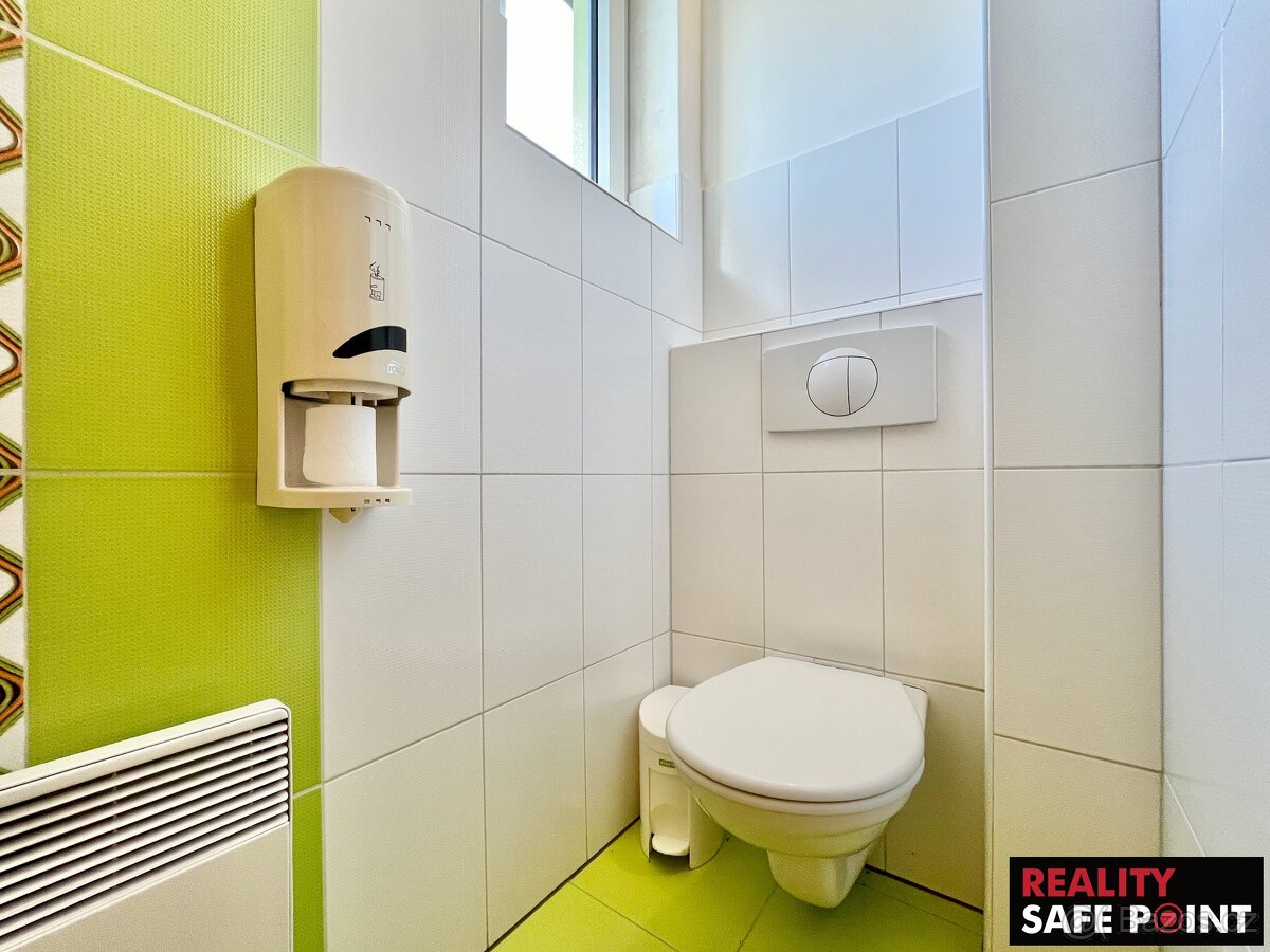 Prodej obchodního prostoru (3 159 m2), ev.č. 00594 - 16