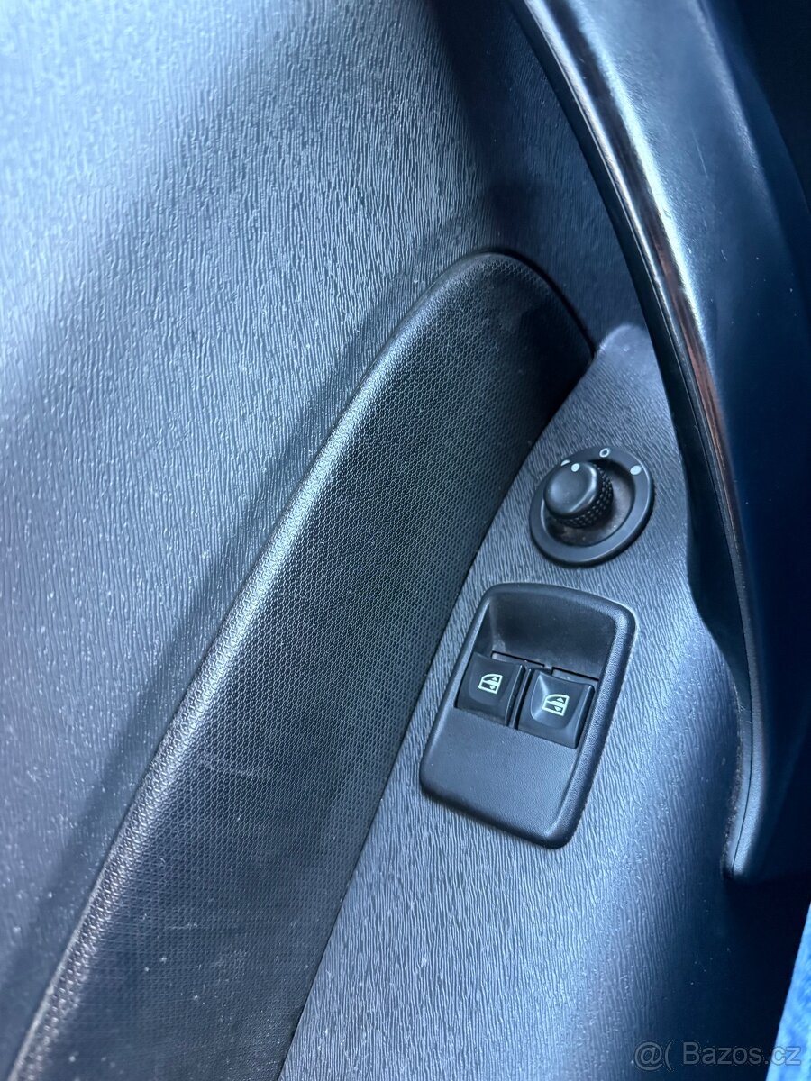 Mercedes-Benz Citan Ojeté, 3/2018, 241 454 km Cena 143000 Kč - 16