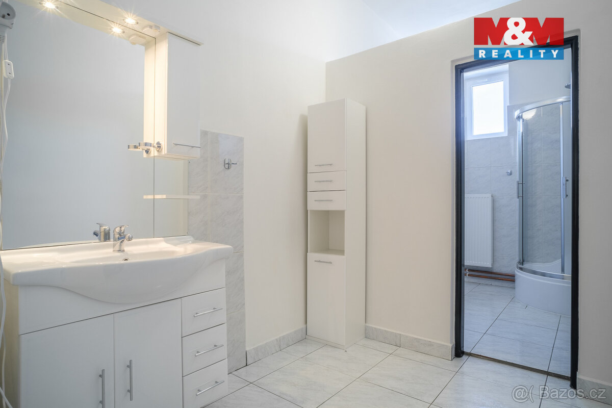 Pronájem výrobního objektu, 1200 m², Kadaň, ul. Polní - 16