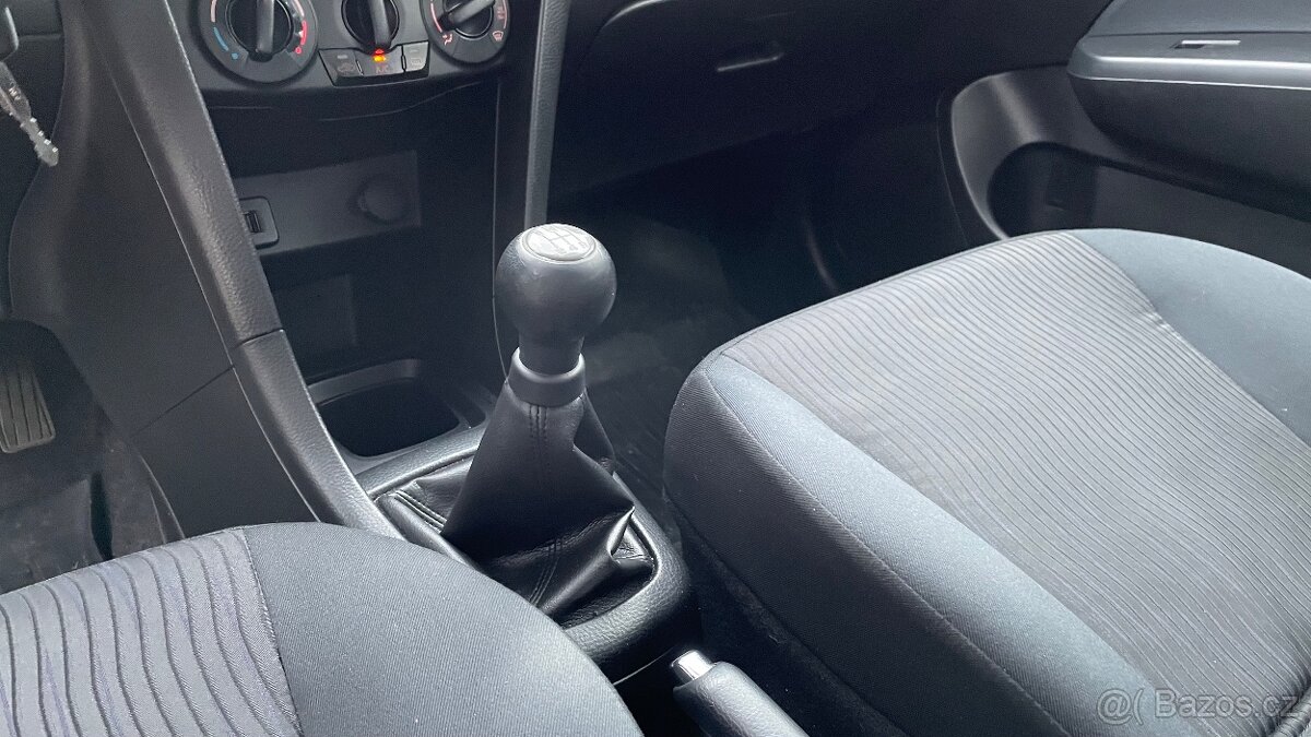 SUZUKI SWIFT 1.2i GL 4x4 - 16