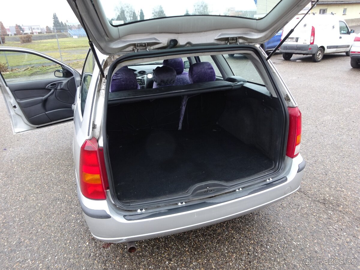 Ford Focus 1.6i Combi r.v.2003 (74 kw) stk:1/2027 - 16