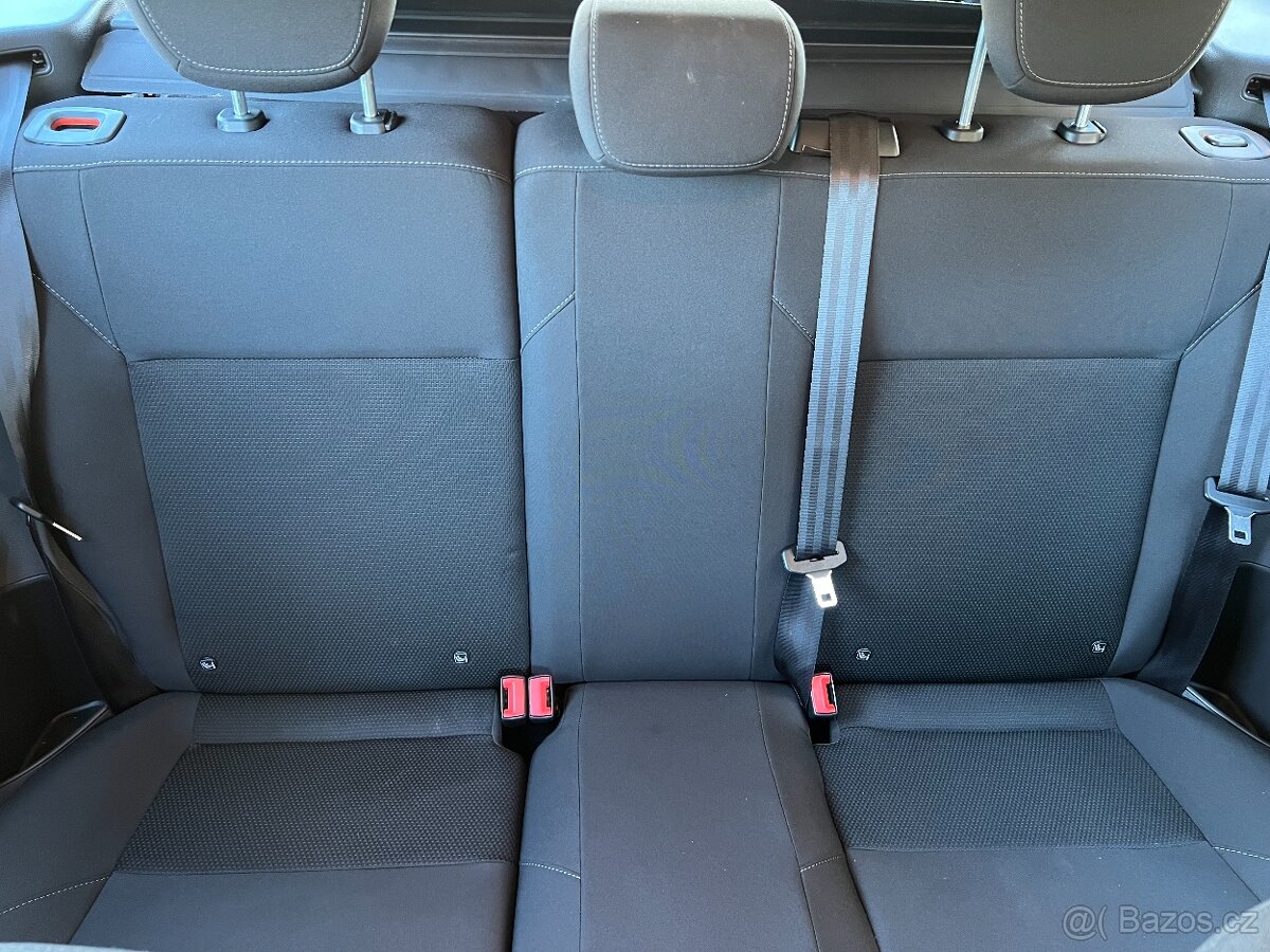 Ford Focus 1.0 T EB 92kW VÝBAVA - 16