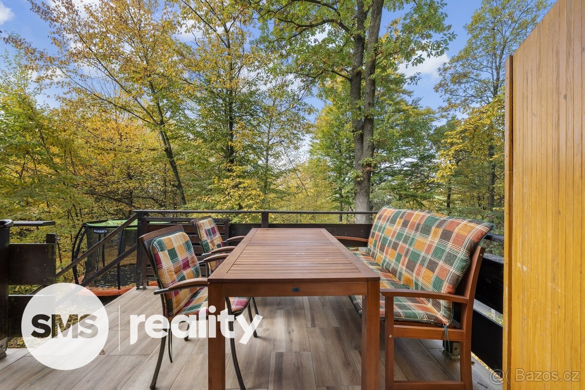 Útulná zrekonstruovaná chatka v srdci Moravského krasu – Jed - 16