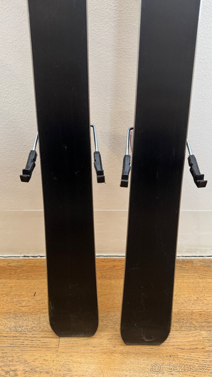 Dětská lyžařská sestava - lyže, lyžáky a hulky - 16