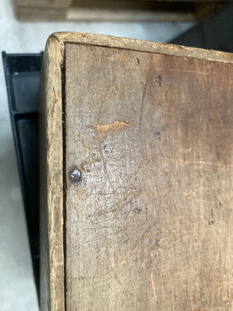 Šperkovnice dřevěná stará se zámkem 600 kč - 16