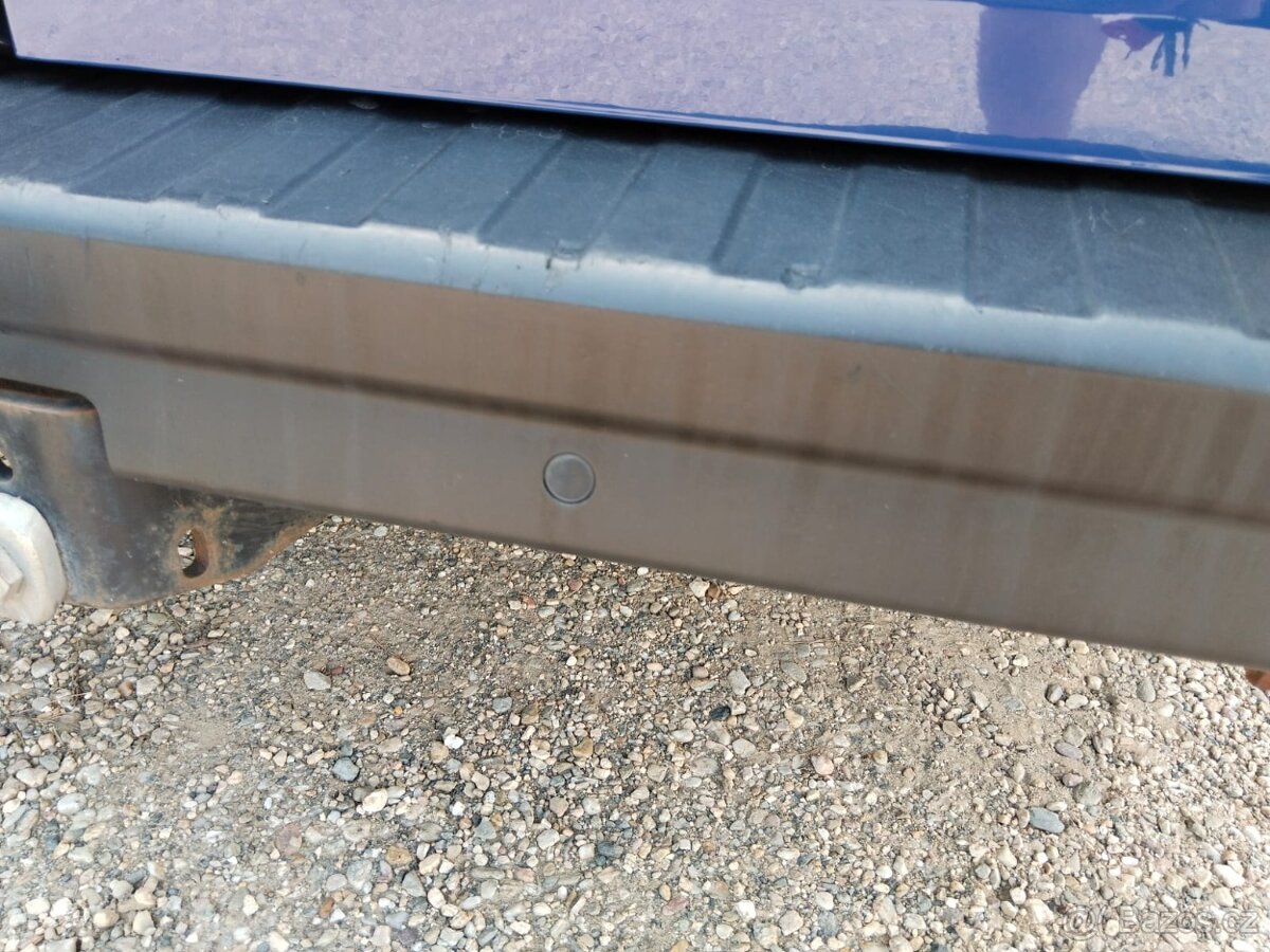 Renault Trafic 1,6dci,89kw,klima,2017,málo nájeto,dolozeno - 16