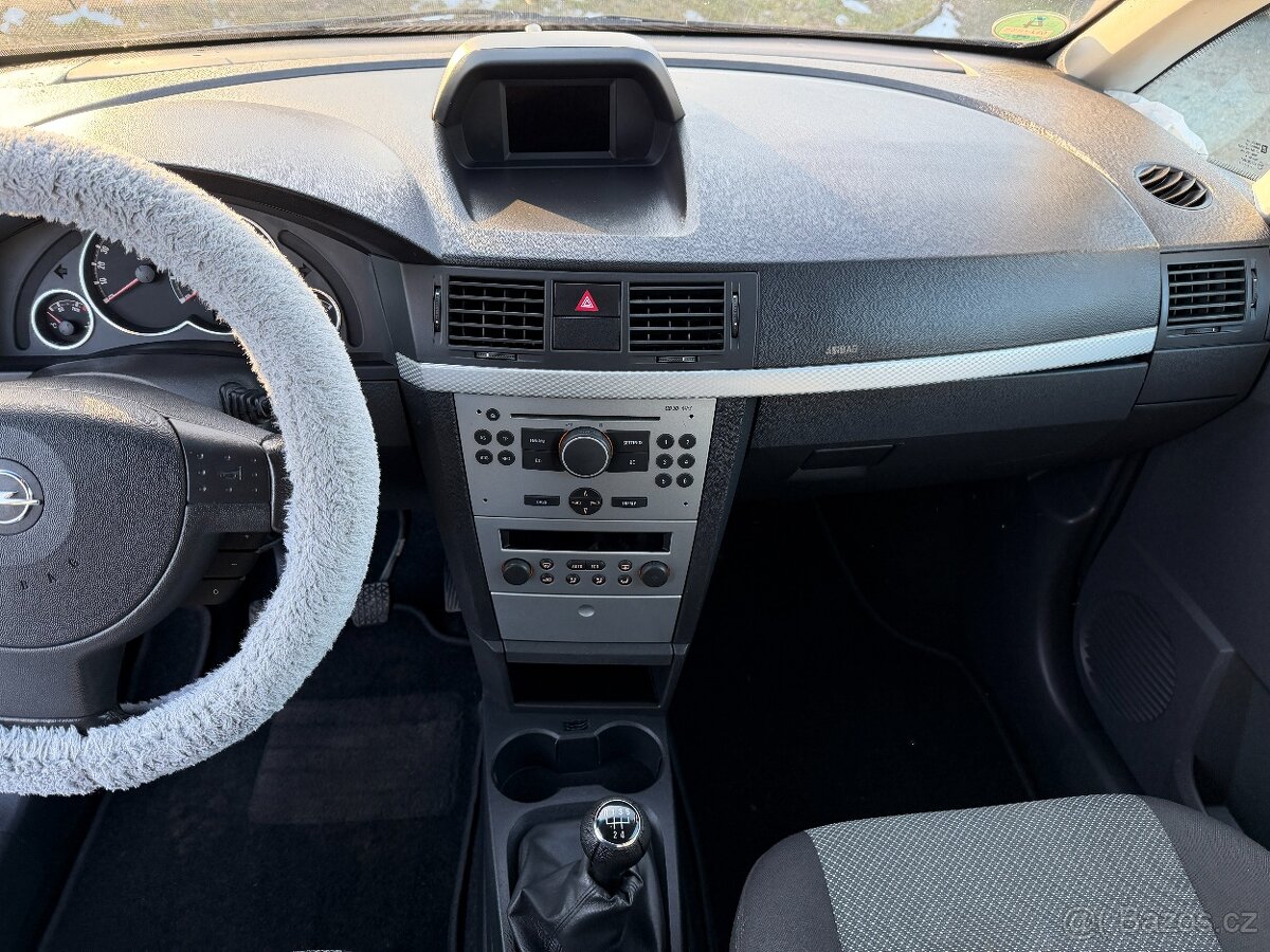 Opel Meriva 1.6i - 16