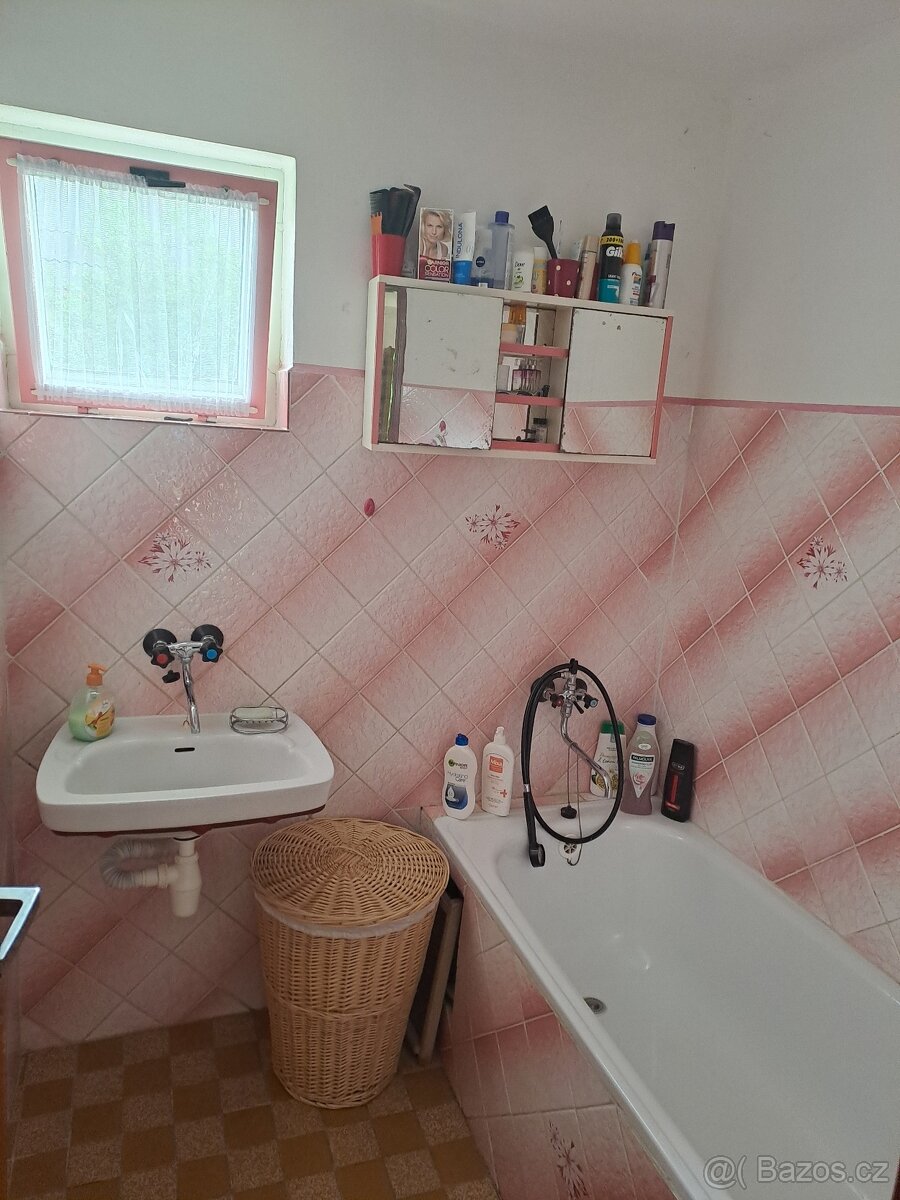 Prodám chatu 5+kk - 16