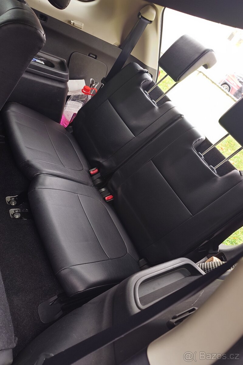 Mitsubishi Outlander 2.2DI-D, 4x4, 2017, automat, pádla. - 16